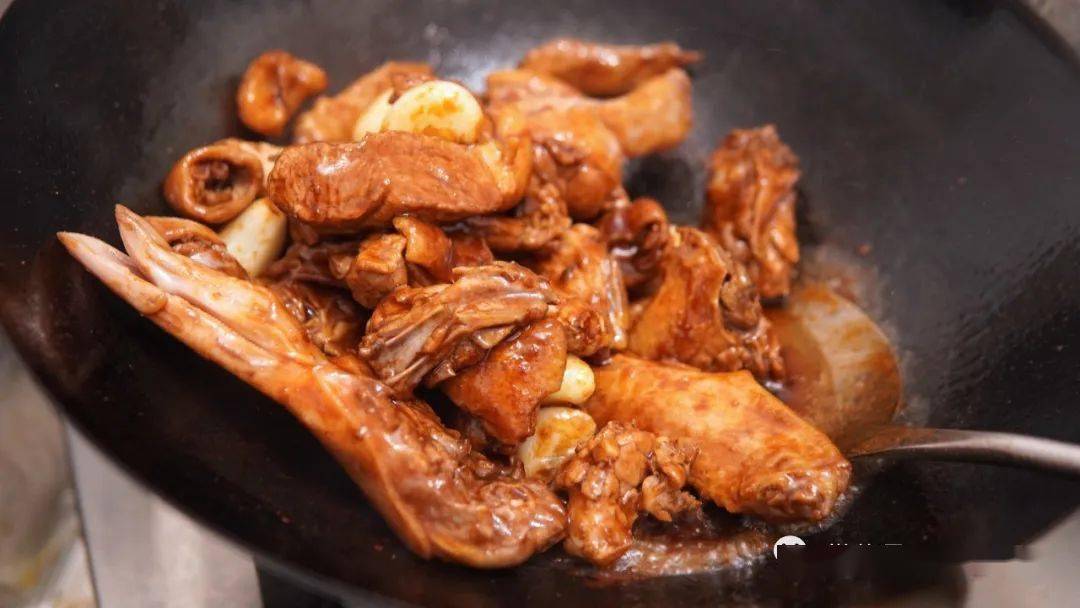 清香不腻的陈皮焖鸭还有很好用的多用焖酱