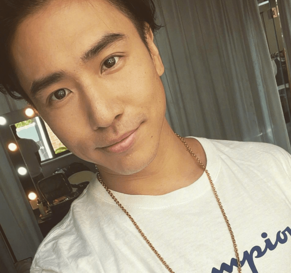 离婚8个月欧弟曝近况:前妻已有新欢大秀恩爱,他本人都快没工作_直播