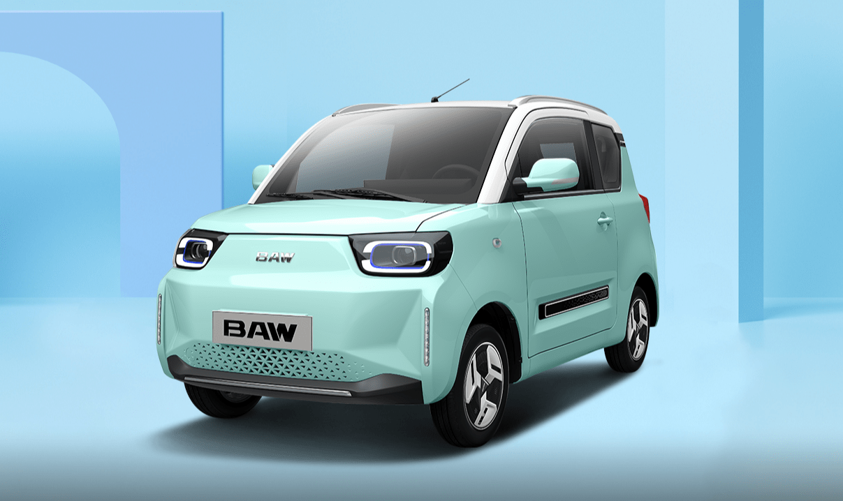 北汽制造官方)如今,各大车企都在进行电动化转型,加快推动新能源汽车