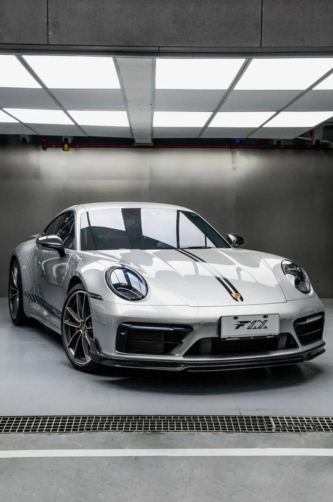 独一无二只有一种方式做您自己992carreras