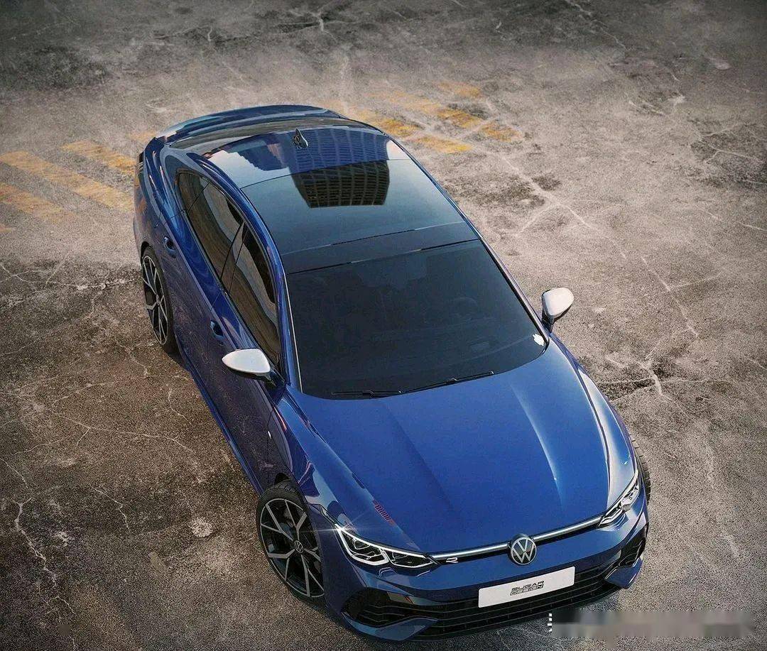 5t涡轮增压发动机以及双边四出排气系统的全新款式海外版本的大众凌渡