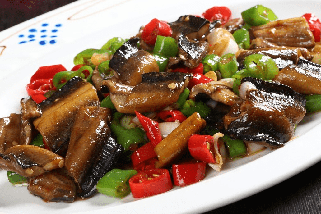 烧黄鳝别着急下锅提早做好关键2步鲜嫩好吃下饭毫无土腥味