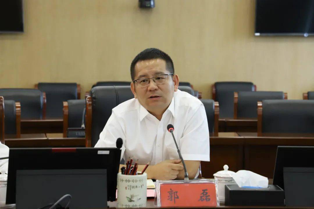 郭磊详细介绍了中铁建设集团中南公司的业务范畴以及公司情况,他表示