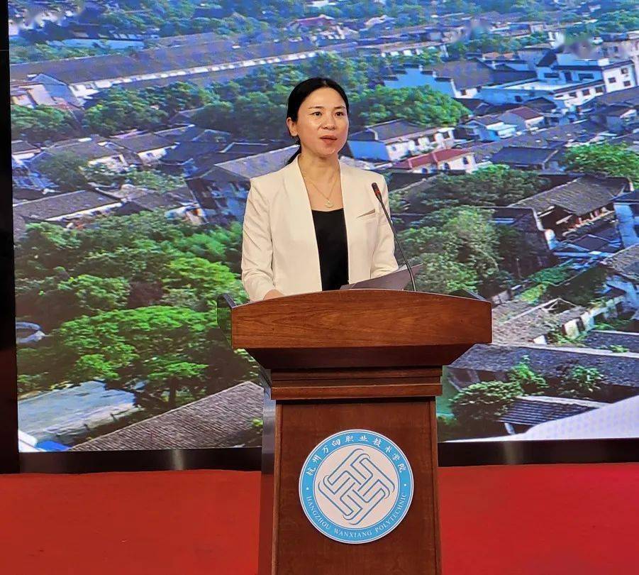 "魅力南太湖·双创湖州城"——大学生招引直通车招聘活动走进浙江工商