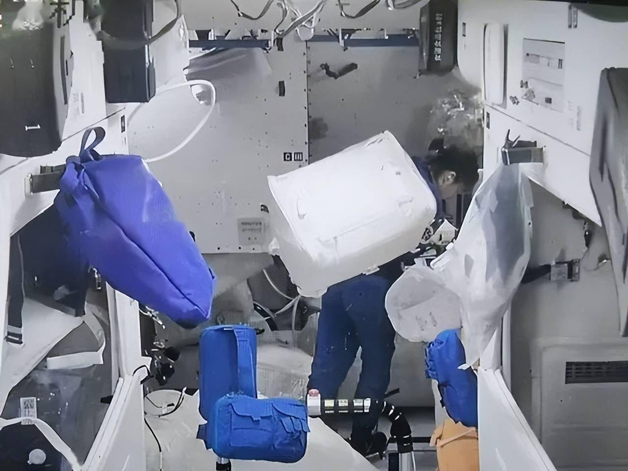 问天实验舱与长五火箭正在合体神15指令长已选定是杨利伟吗