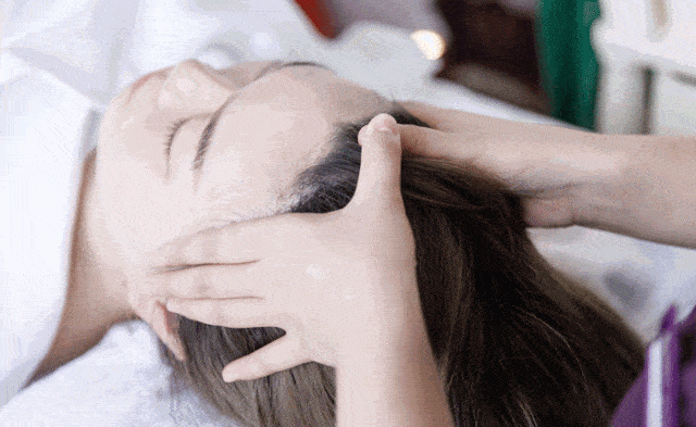 脚底按摩(25分钟) 腿部按摩(15分钟) 肩颈按摩(15分钟)