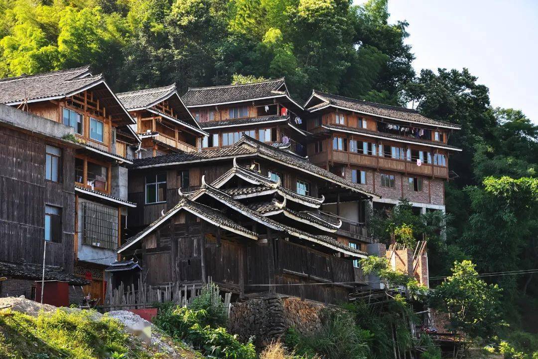 以广西文化旅游形象大使的身份,来到三江拍摄宣传片啦~人美声甜的她