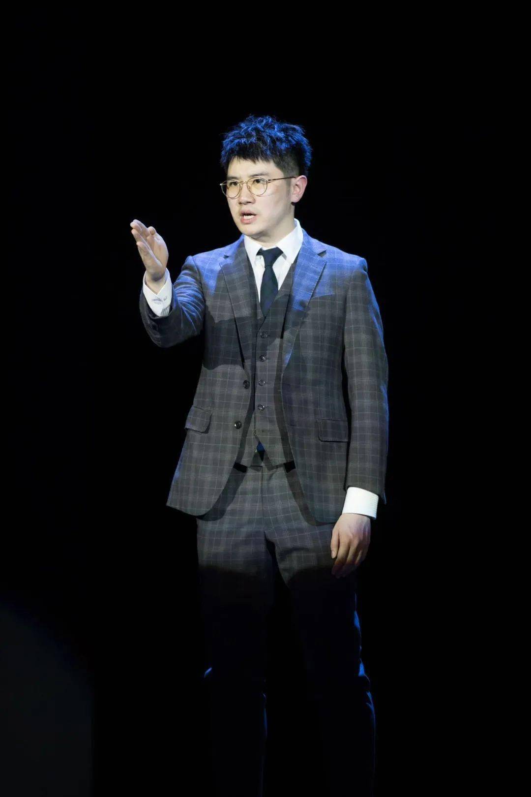 剧场的耳朵快乐王子朗读者刘炫锐