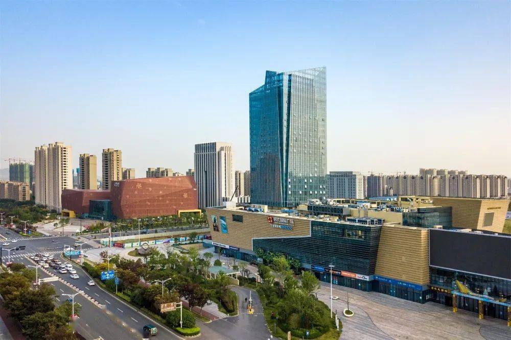 "健康江苏实践示范区";商业繁华,已拥有万达广场,海乐城等大型商业体