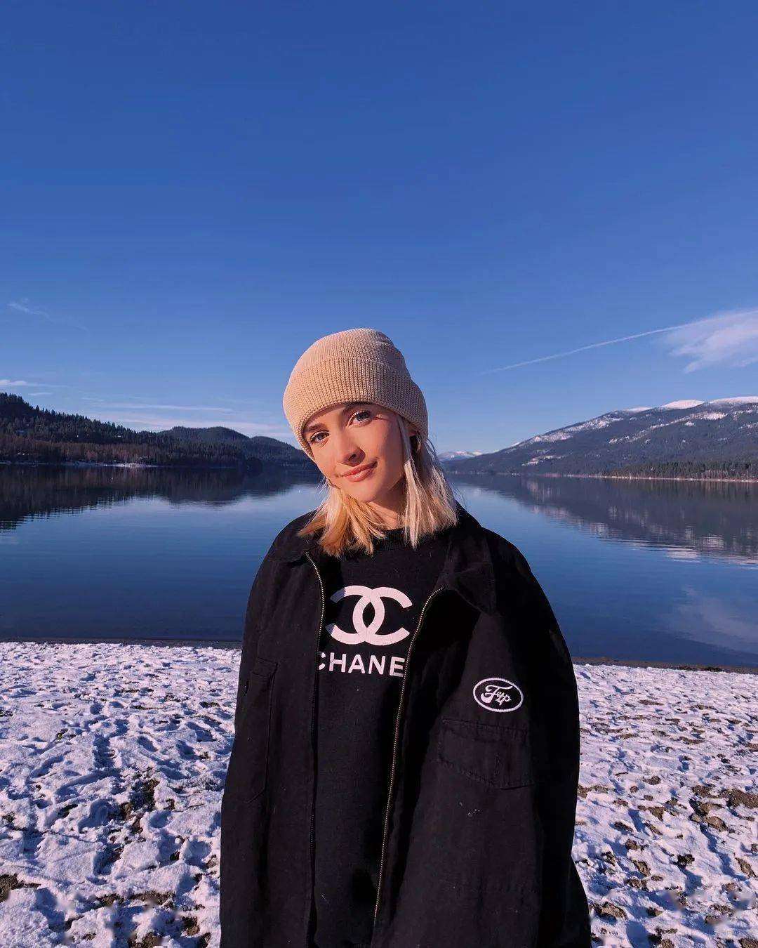 18岁星二代卖裸照赚钱明星父亲痛骂网友反呛你个渣男还有脸说