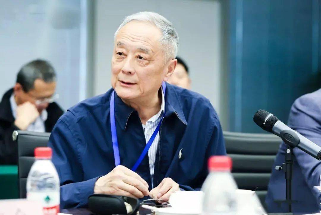 李万里:中国汽车隐形独角兽评审旨发掘数字经济汽车开路急先锋_搜狐汽车_搜狐网