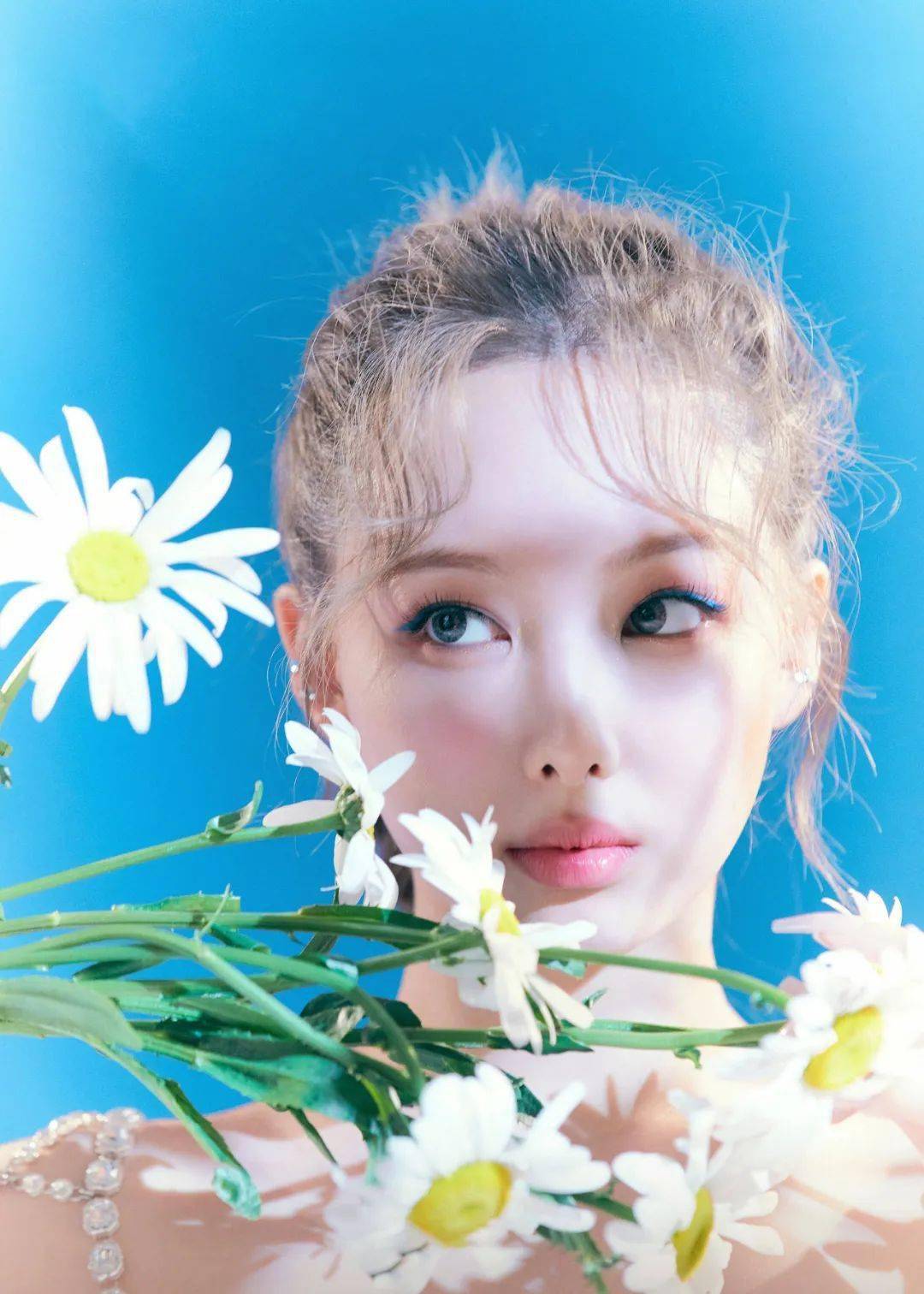twice娜琏solo预告照被指像jennie?都是欧美风惹的祸