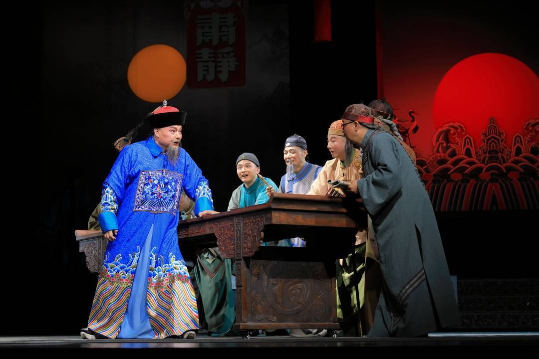 陈智林肖德美刘谊三朵"梅花"领衔!川剧《草鞋县令》成都首演