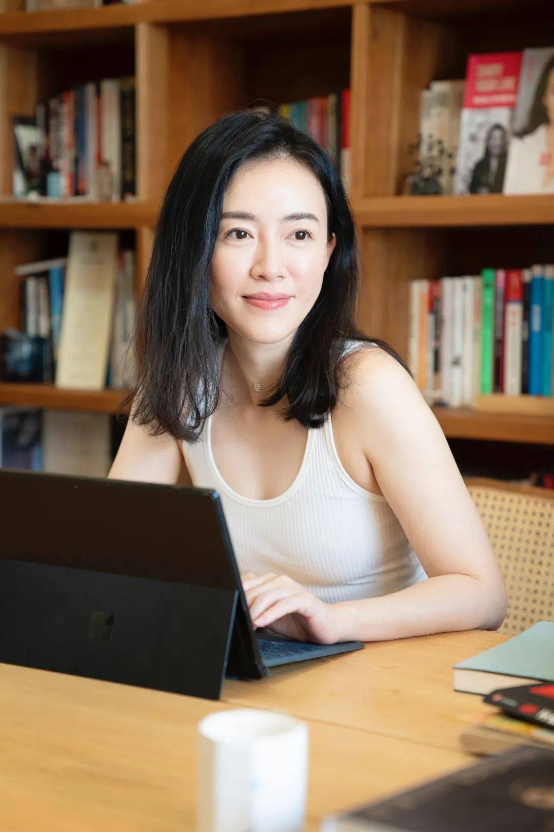 潇洒姐皮肤就像我的马