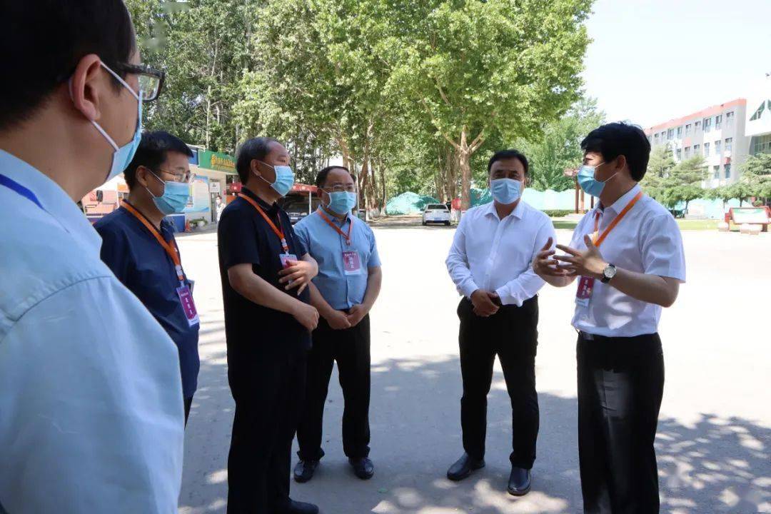 【隆尧融媒 增林 张岭】6月6日上午,县委书记王文玉到隆尧一中考点