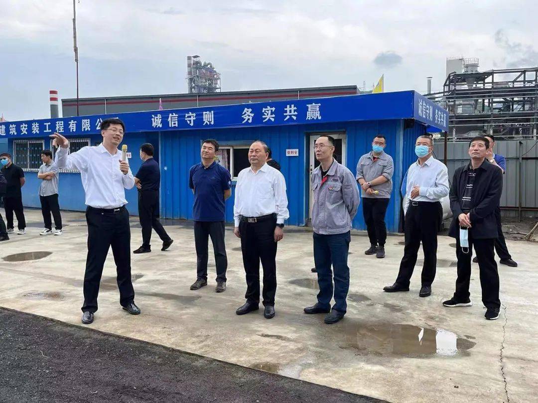 常委会成立了以主任刘文勤为组长,副主任董正国,李兴臣,方志勇,齐建文