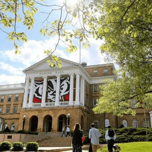 2022全美「最具性价比」大学,实现留学自由!_money_美国_榜单