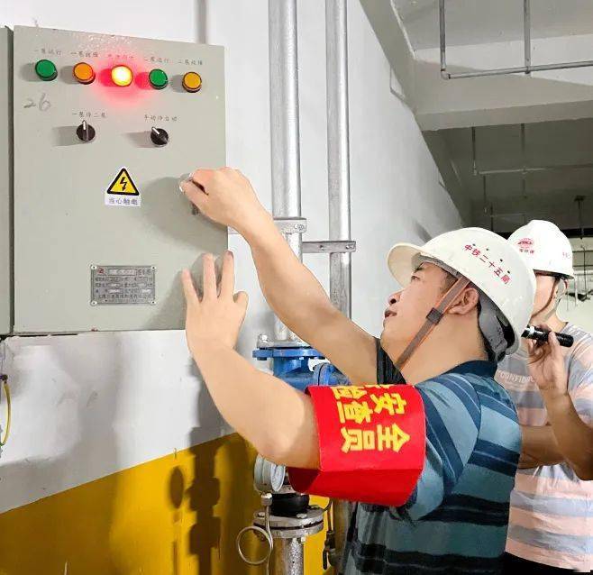 锻造了一支业务强,本领硬的工会安全监督检查员队伍,营造"亲民·人和