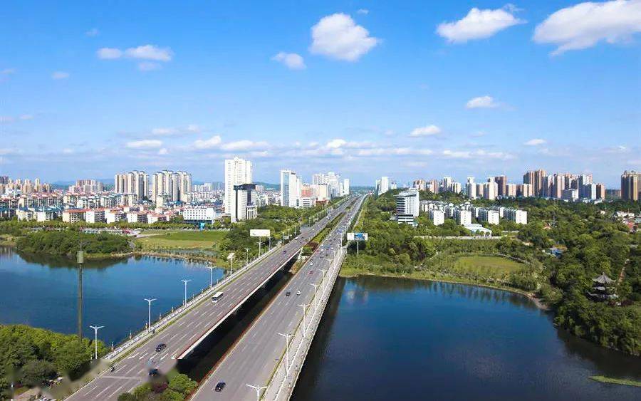 岳阳市财政稳经济促发展我们在行动