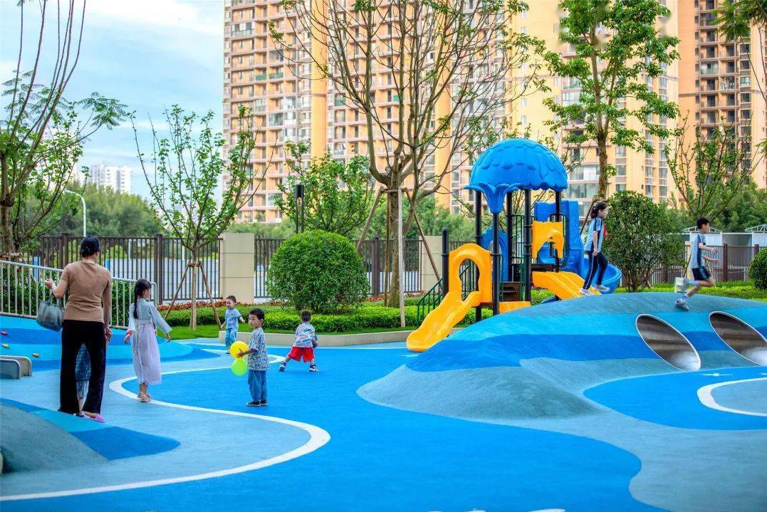 多元交汇全龄共享理想社区金科天籁城