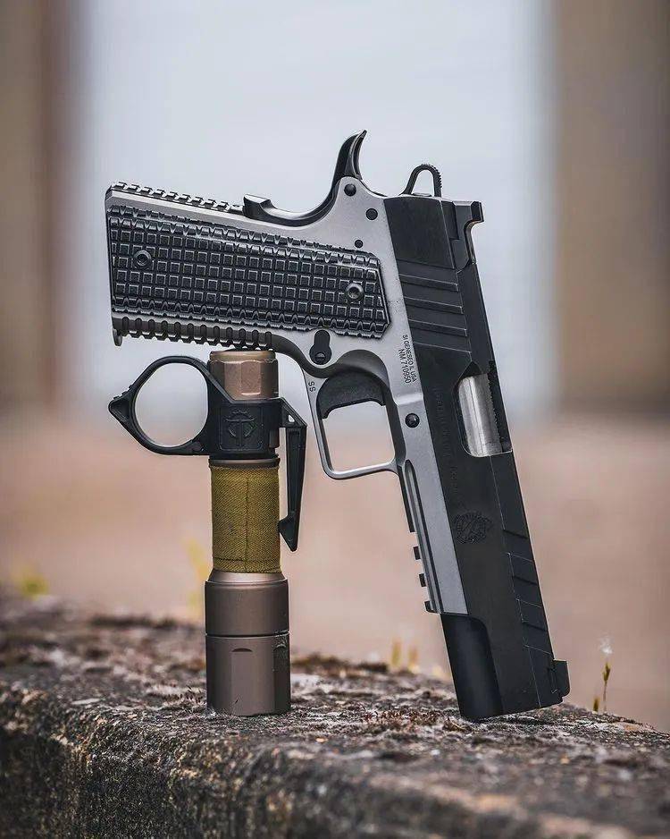 【枪械摄影】时刻保留对它的一份敬畏之心_战术_备份_公众