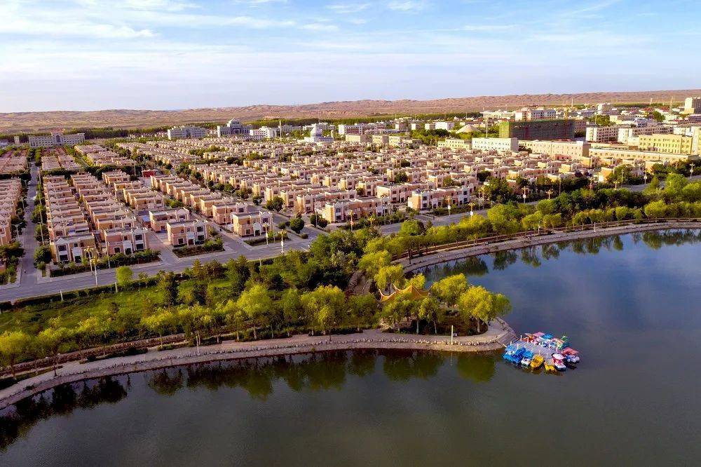 酒泉阿克塞:城市风光无限好_发展_绿色_县城