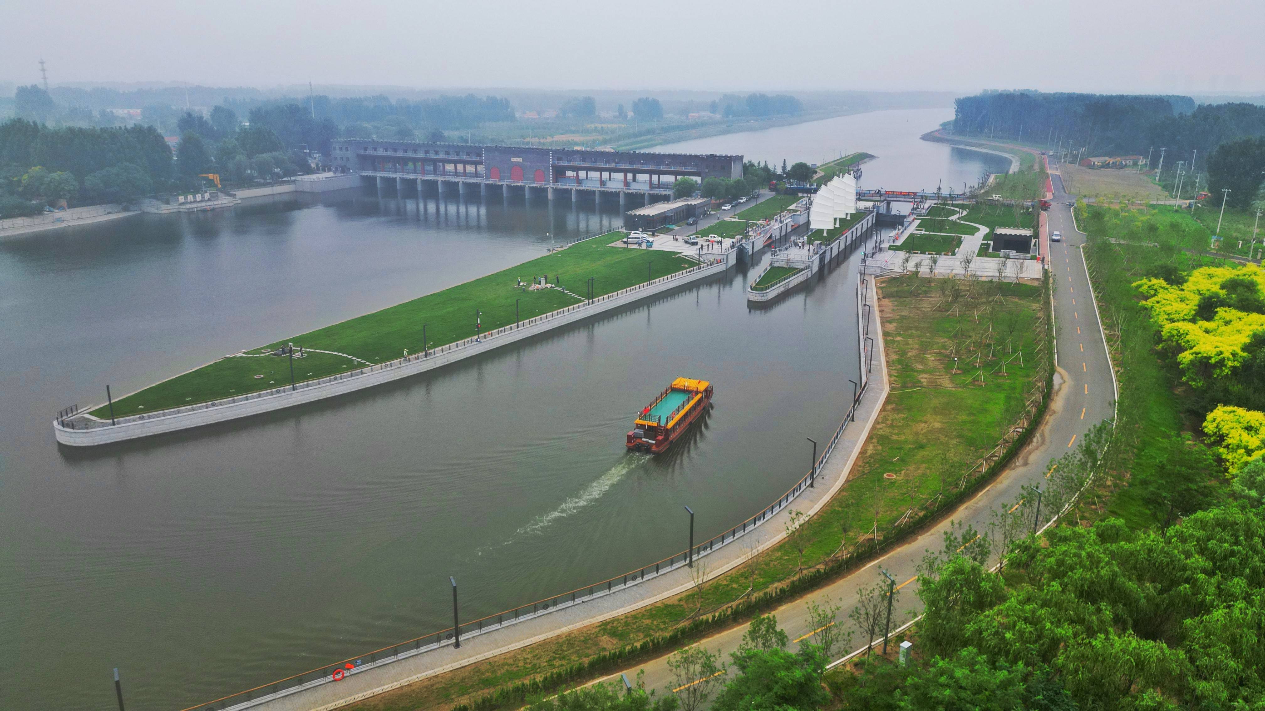 乘船遊河看什麼過船閘平穩嗎揭秘大運河京冀段通航