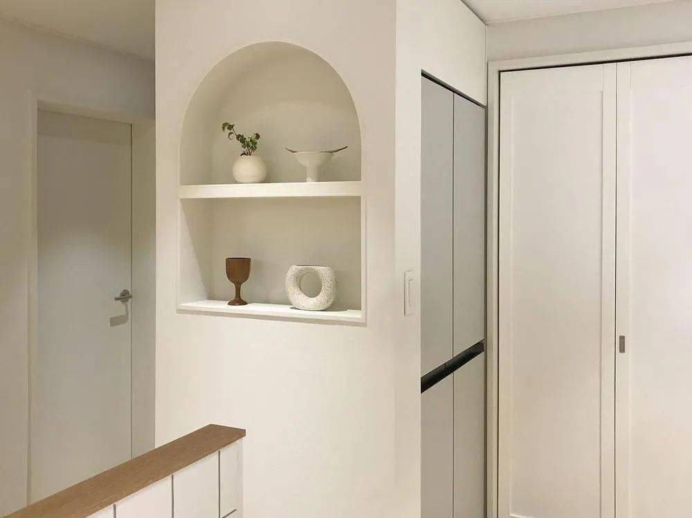 75㎡小户型以木质和白色石膏墙堆起家的温馨真是耐看至极