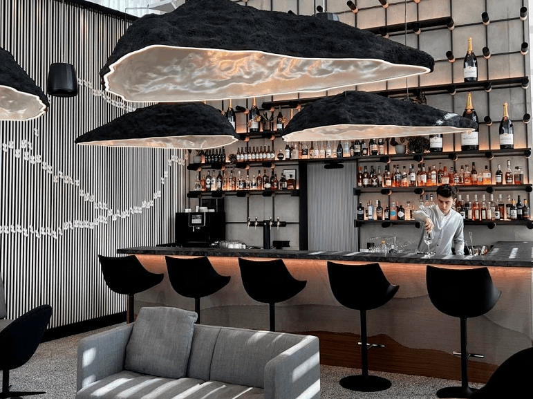 ��������ʿ���Ƶ꣬����BIG����ƣ��ݻ��Ƶ��һ������