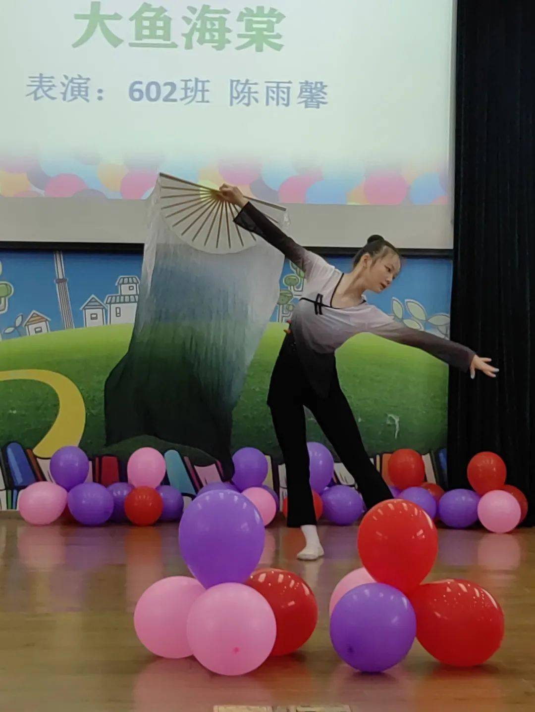 班叶韵霖吹奏葫芦丝《2035去台湾》在动听的韵律中期盼未来的到