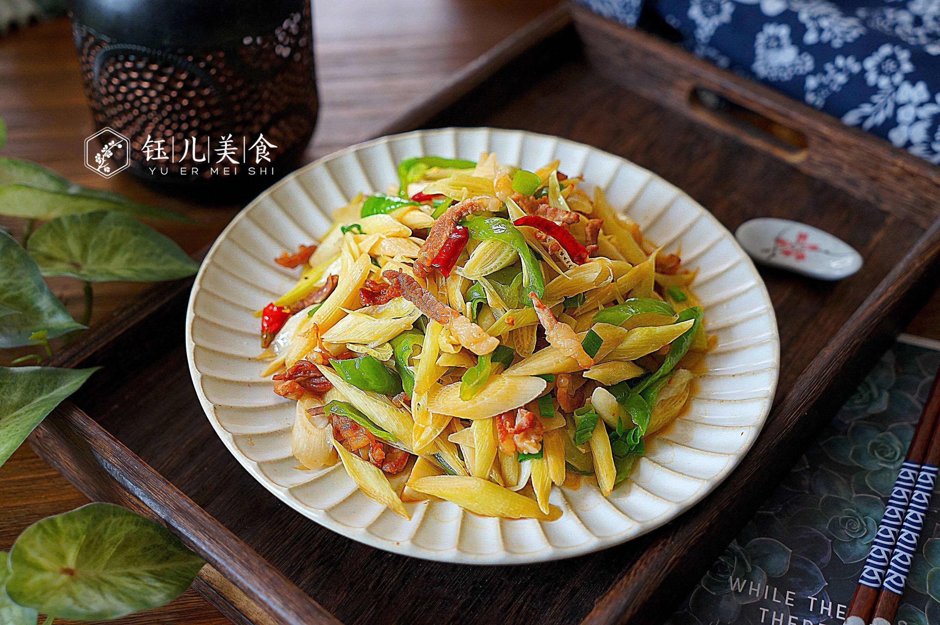 那么蒲笋炒肉丝怎样炒才更好吃呢,接下来就给大家分享这道家常菜的