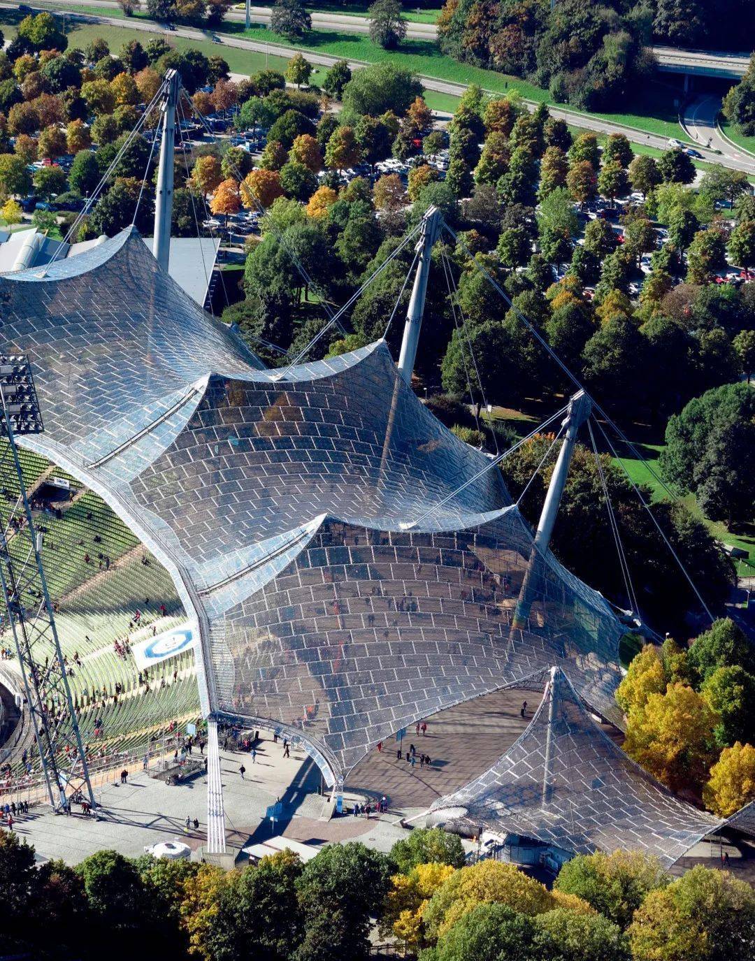 普利兹克建筑奖获得者freiotto的薄膜建筑美学