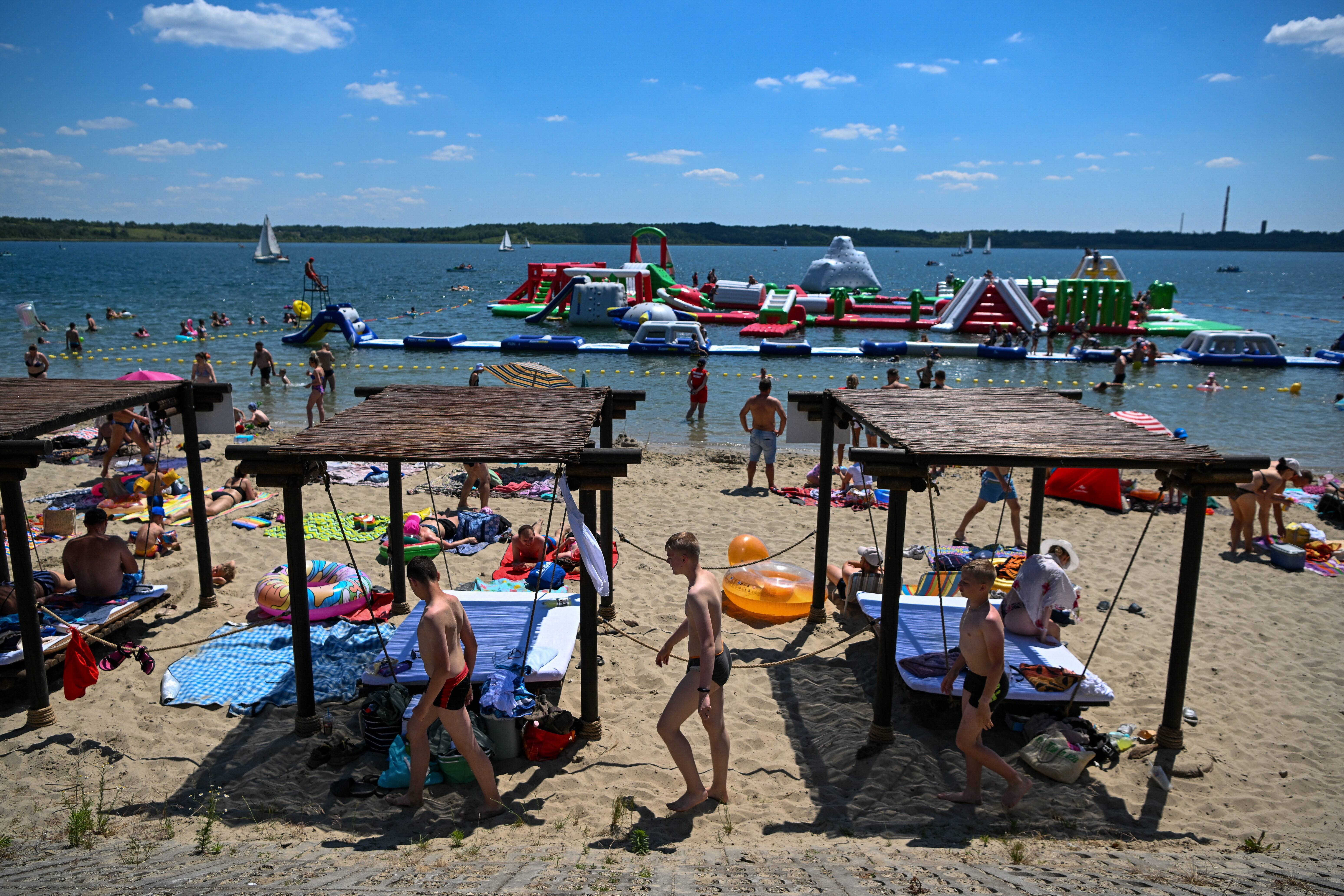 波兰：湖边度夏