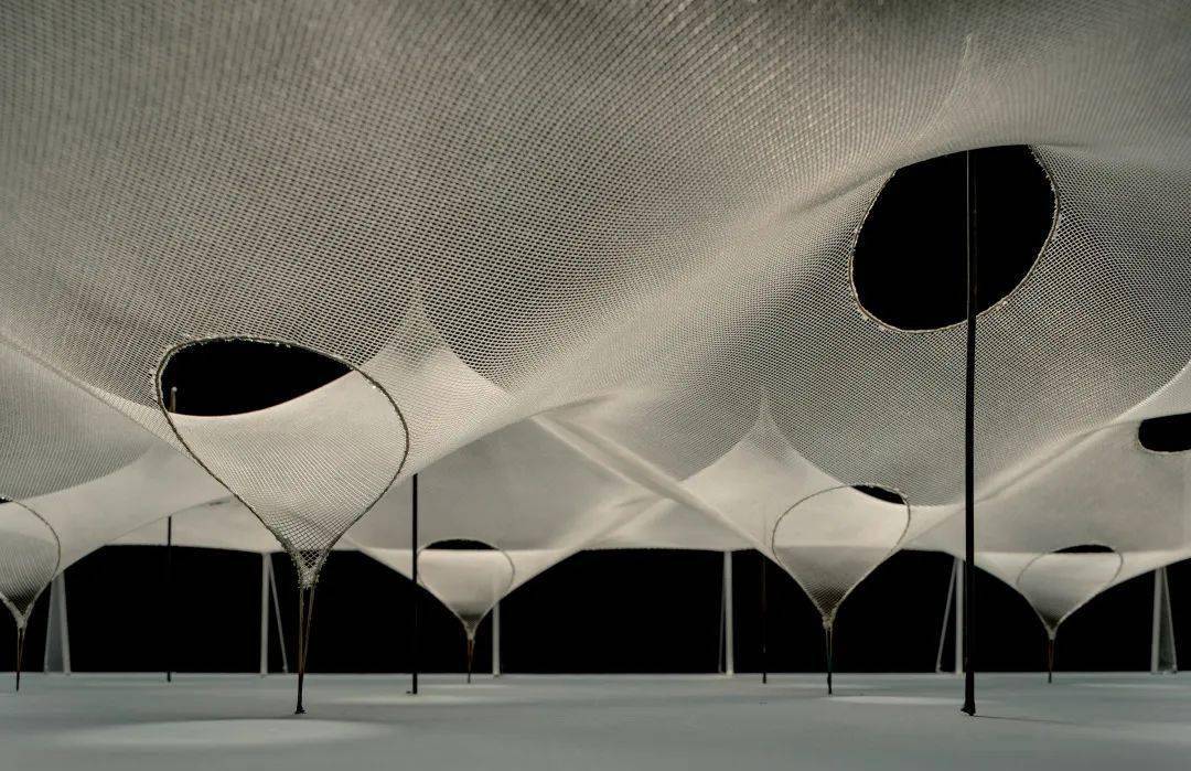 普利兹克建筑奖获得者freiotto的薄膜建筑美学