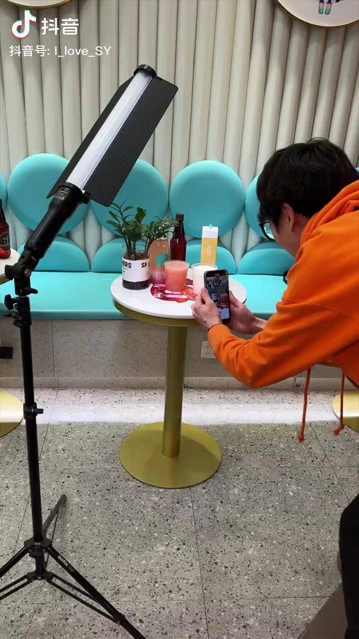 如何做好一位称职的探店主播分享一下我的探店心得探店达人的日常就是