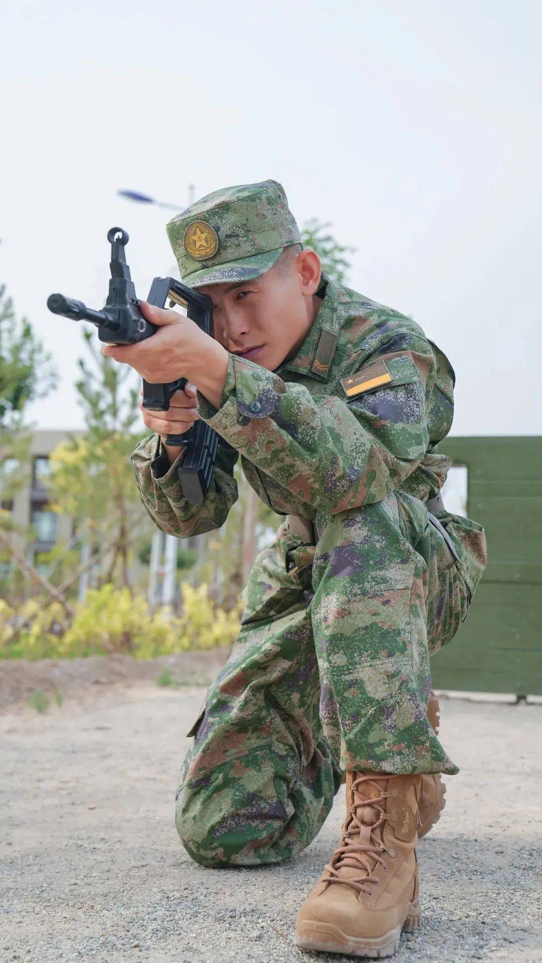 中国武警 07式 制服官帽 見事な創造力 - 個人装備