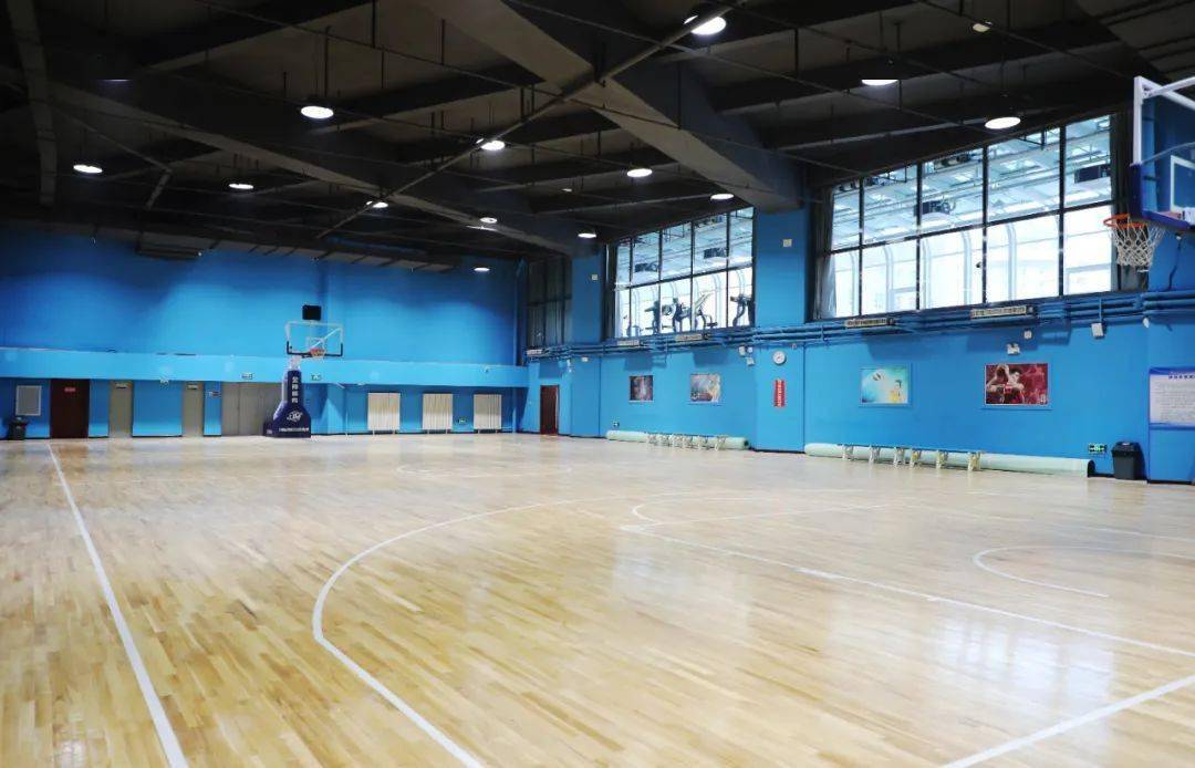 暑假怎么过长春市职工体育活动中心球类馆暑假训练营火热招生中