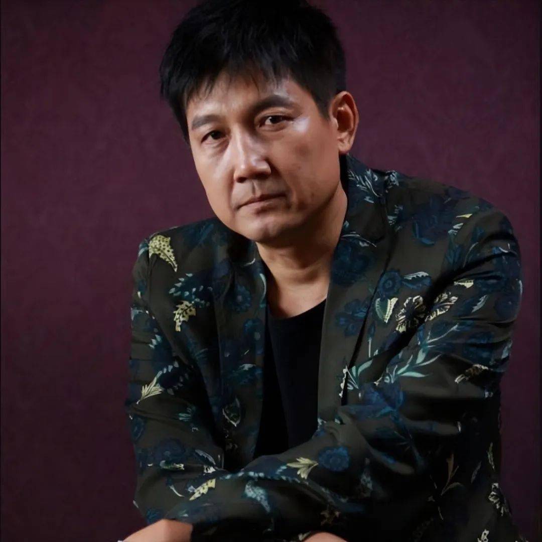 著名演员李崇霄娶德国妻子婚姻幸福51岁去世妻女最悲伤