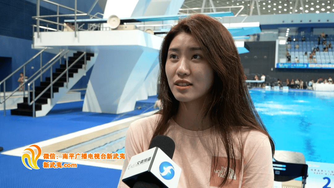 王思予教练 王晗能在第十七届省运会拿到第一枚金牌,感到很开心.