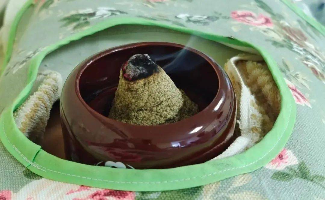 三伏养生不容错过我院中医护理门诊即日起开展三伏治疗