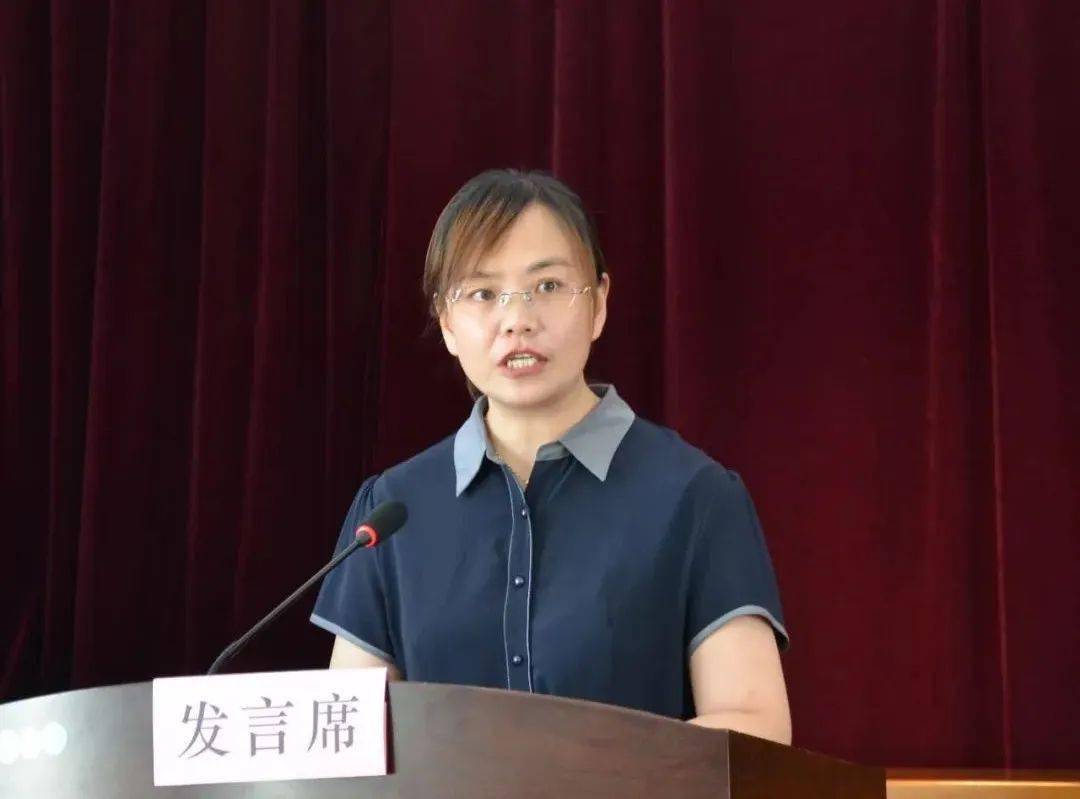 关注】西宁市召开未成年人思想道德建设工作推进会_会议_教育_张爱红