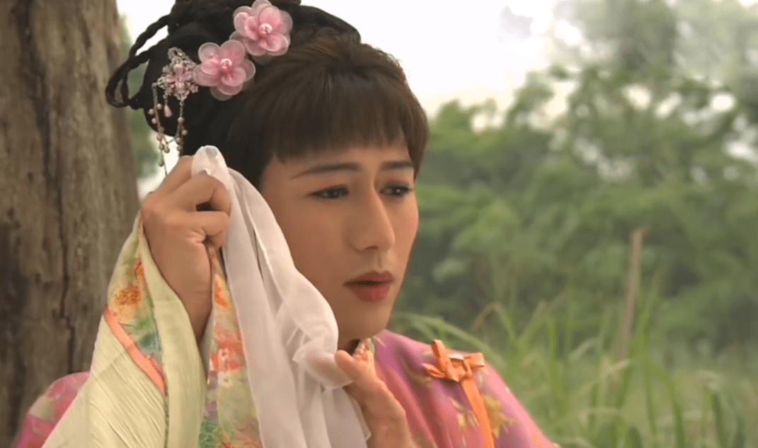 8位曾男扮女装的tvb男星马国明造型辣眼陈键锋毫无违和感