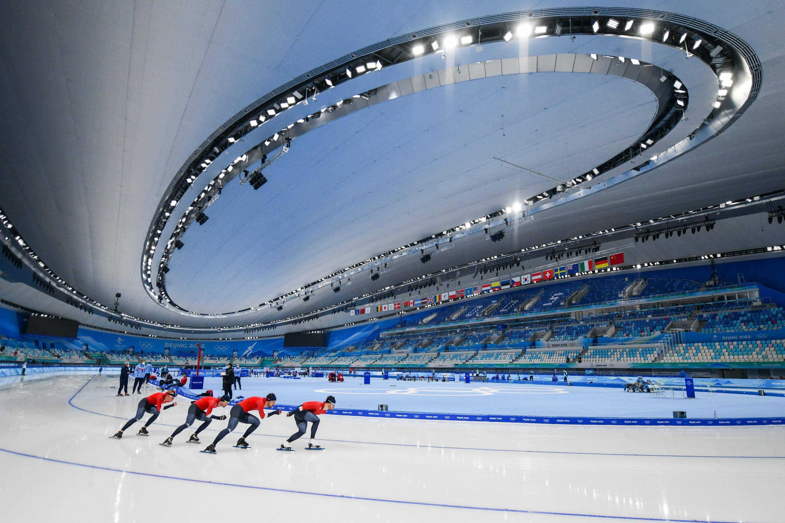 盛夏感受最快的冰北京冬奥会标志性场馆冰丝带7月9日起正式对外开放