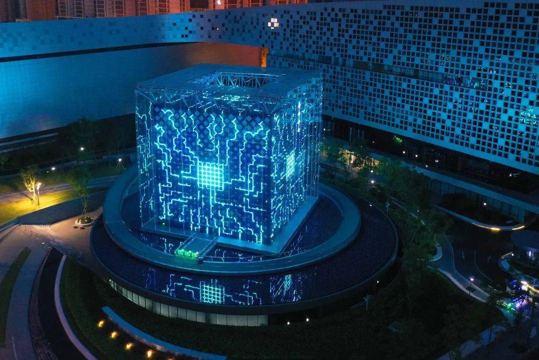 这个地标亮眼_成都中心_科技_灯光