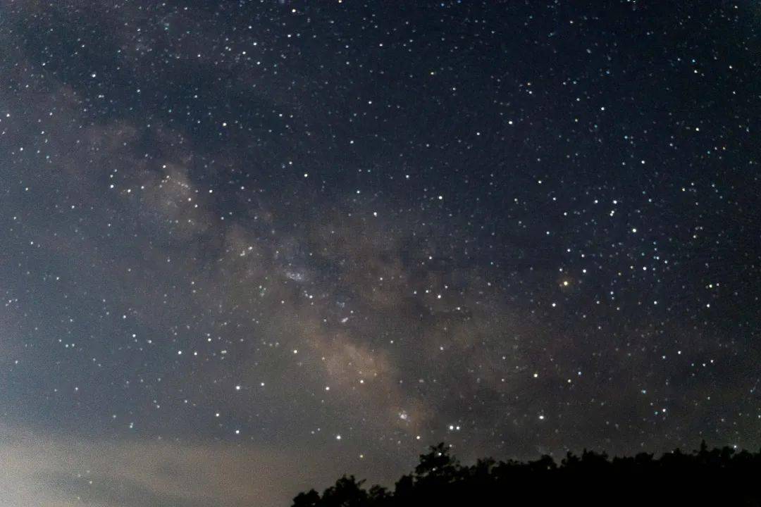 拍星空看银河沙湾这个地方美翻了