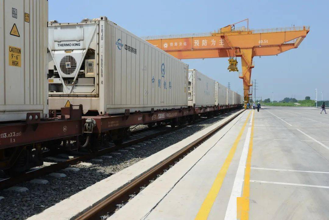 巴适滴很首列进川冷链专列开行山东食品48小时端上川渝餐桌