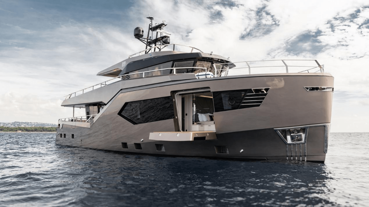 徽雅游艇将携最新85尺超级游艇rock亮相第二届消博会游艇展