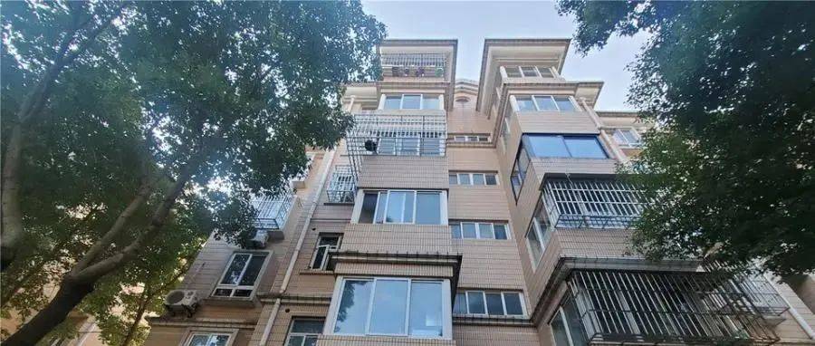 1.9万/㎡!南京一套“凶宅”成交,比市价便宜134万_江宁_小区_死亡