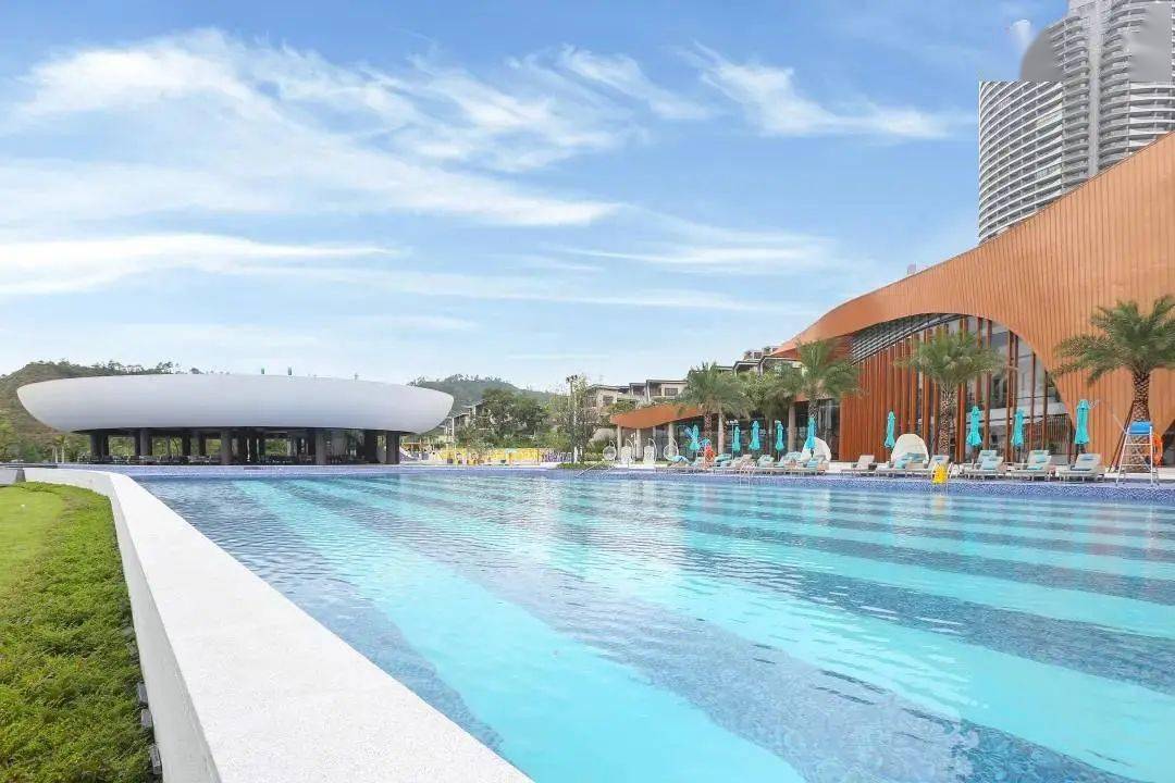 夏天来浮潜,畅游ufo无边泳池,惠州簨寮湾豪华海景房,送特技表演门票