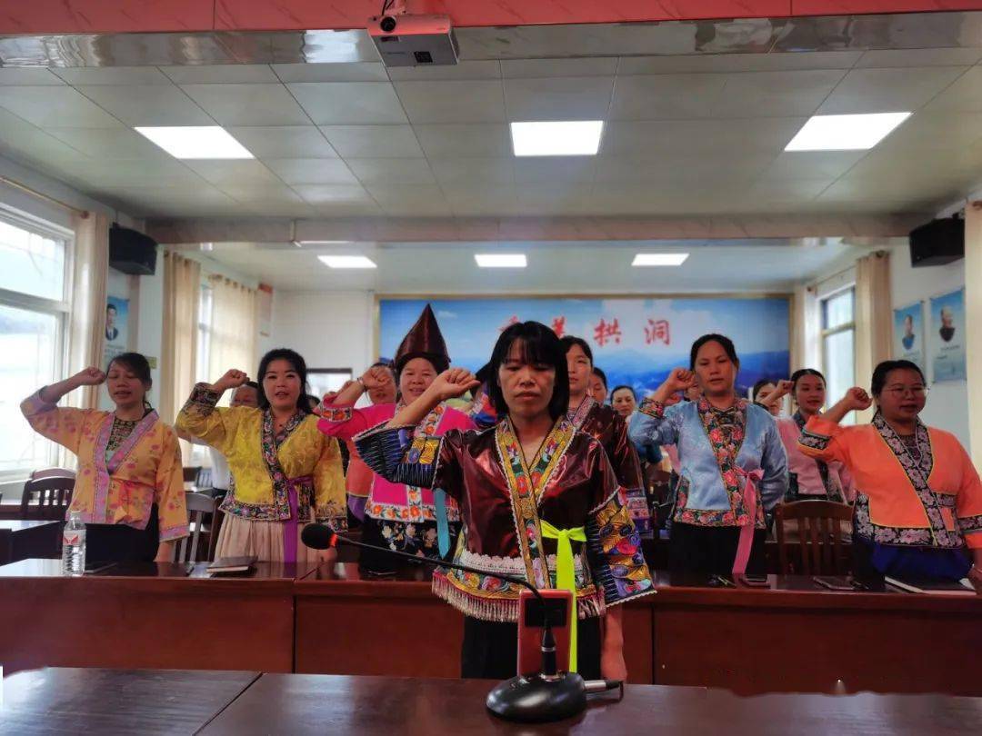 献礼70周年县庆拱洞乡四大举措推进民族团结进步工作